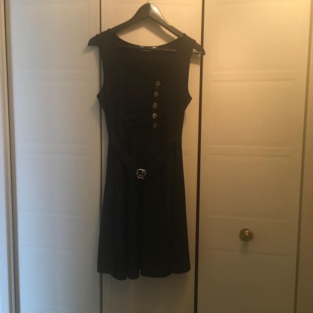 Black Buttoned Sleeveless Sheath Mini Dress